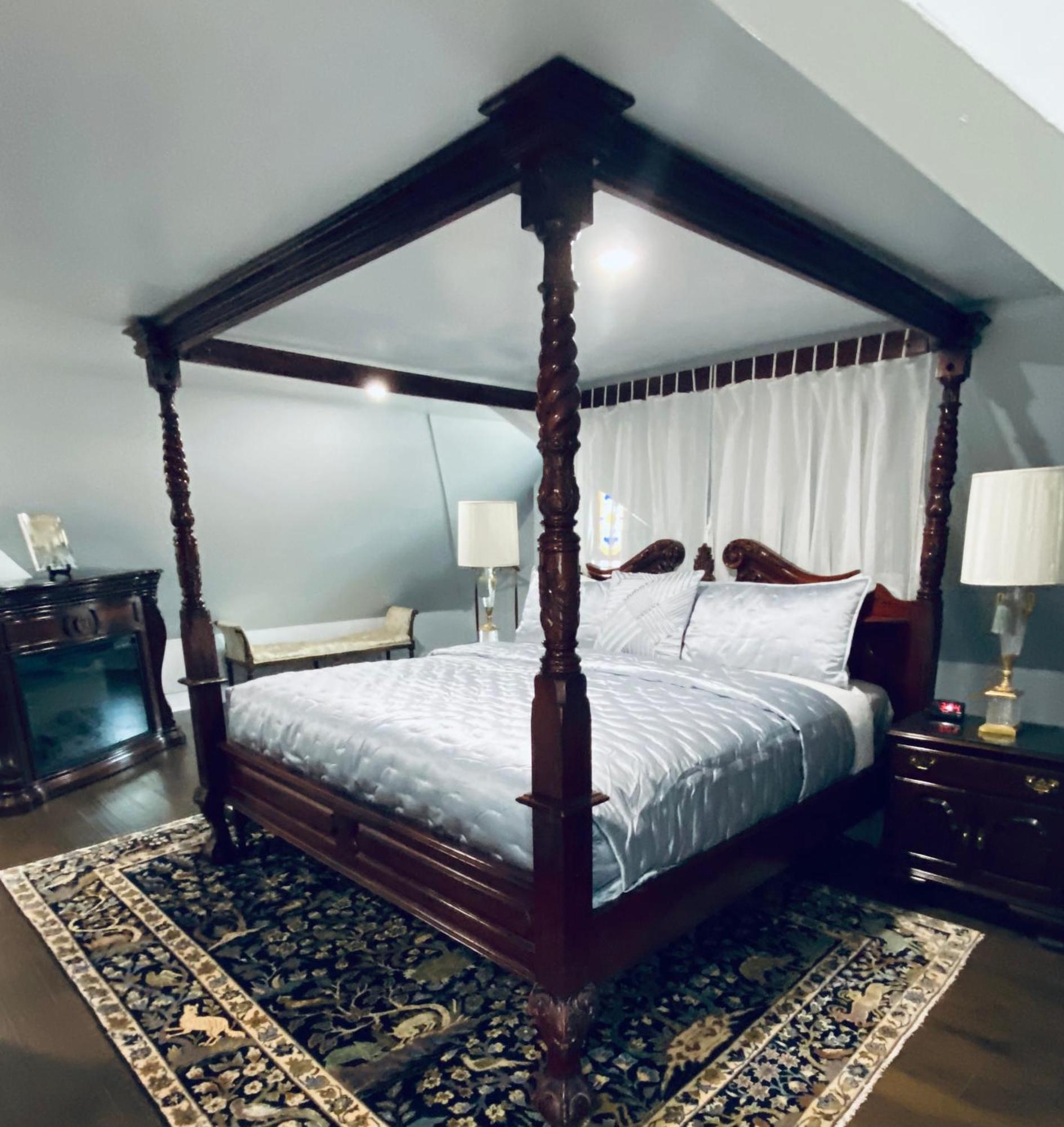 King George VI Suite,1499502667:JPEG