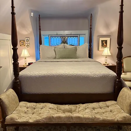 1000 Islands Bed And Breakfast-The Bulloch House-2